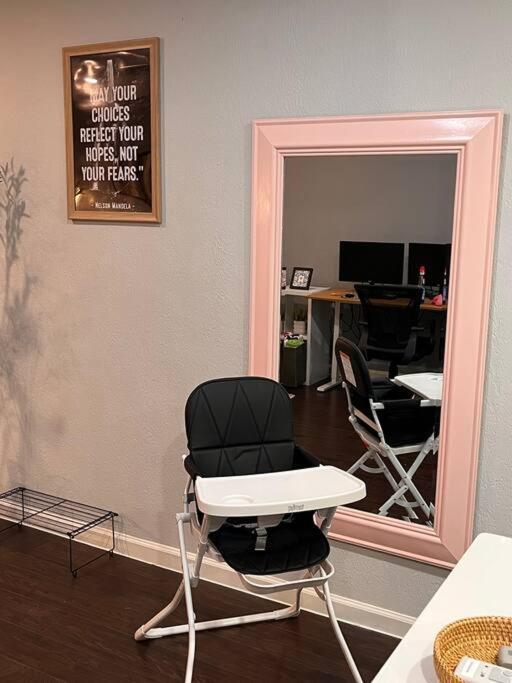 דאלאס Healing Haven King Bed Suite מראה חיצוני תמונה